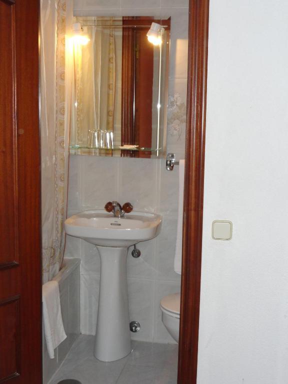 Hotel Fuencarral Kryse&Breogan Madrid Zimmer foto